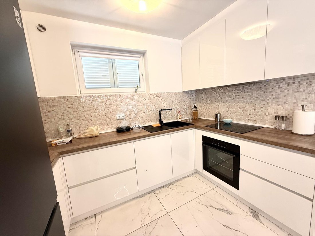 House in Grad Crikvenica, Primorje-Gorski Kotar County, Croatia 2 - 16098130
