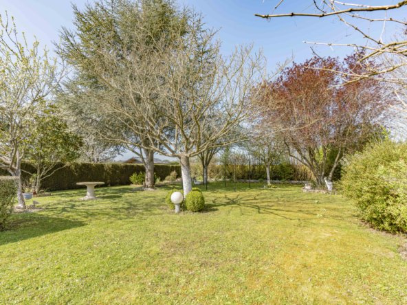 House in Mareil-le-Guyon, Ile-de-France, France 4 - 16099803
