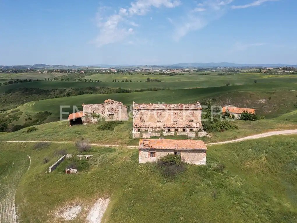 Casa di campagna a Asciano, Toscana, Italia 3 - 16098742