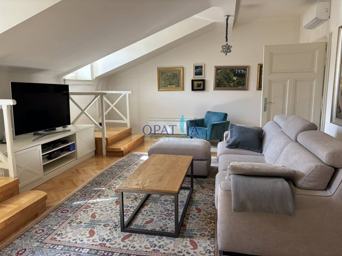 Apartment in Grad Opatija, Primorje-Gorski Kotar County, Croatia 2 - 15459261