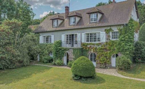 Sale Manor 735 M² 17 Rooms