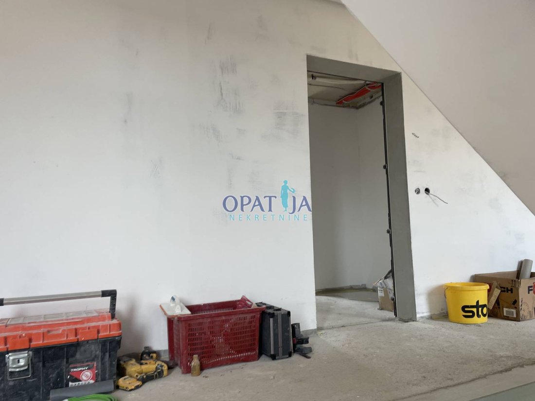 Appartamento a Kostrena, Regione litoraneo-montana, Croazia 2 - 15143119