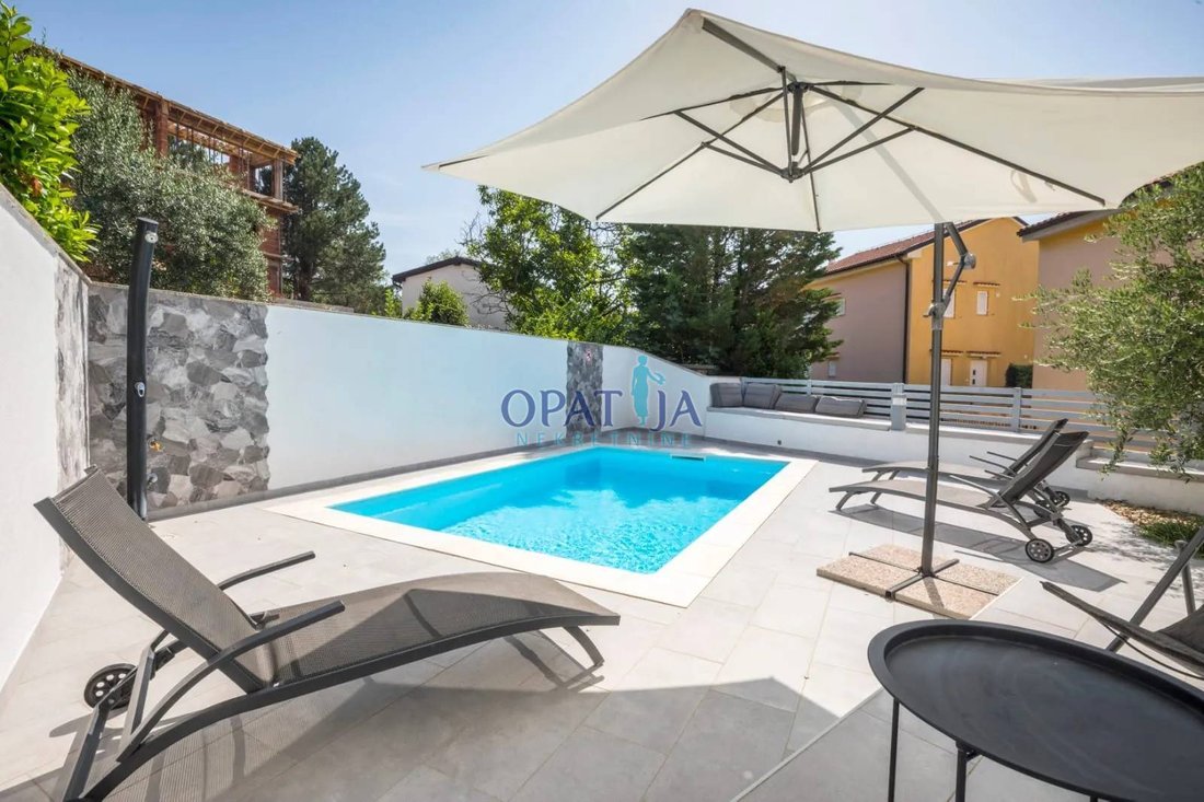 Apartment in Soline, Primorje-Gorski Kotar County, Croatia 3 - 15143069