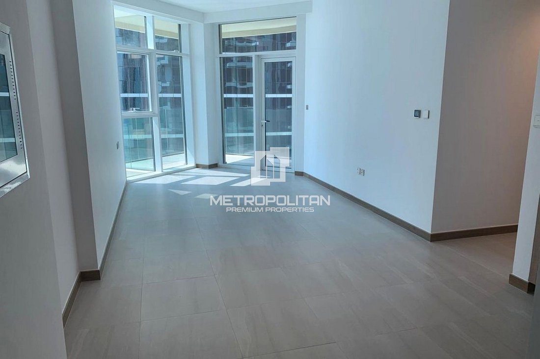 Apartment in Rabdan, Abu Dhabi Emirate, United Arab Emirates 4 - 16100192