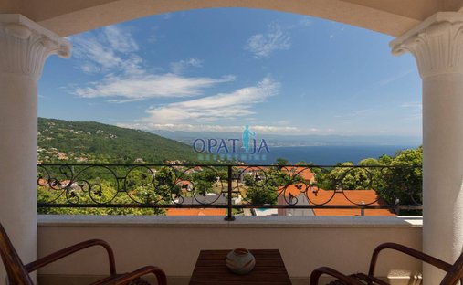 Apartment in Grad Opatija, Primorje-Gorski Kotar County, Croatia 1