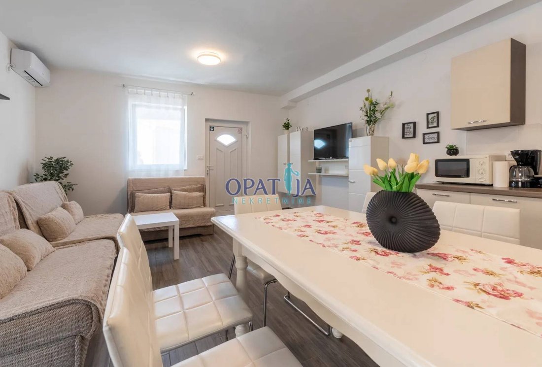 Apartment in Soline, Primorje-Gorski Kotar County, Croatia 2 - 15143069
