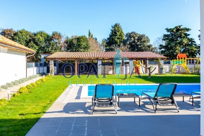 House in Sisan, Istria County, Croatia 2 - 15143278