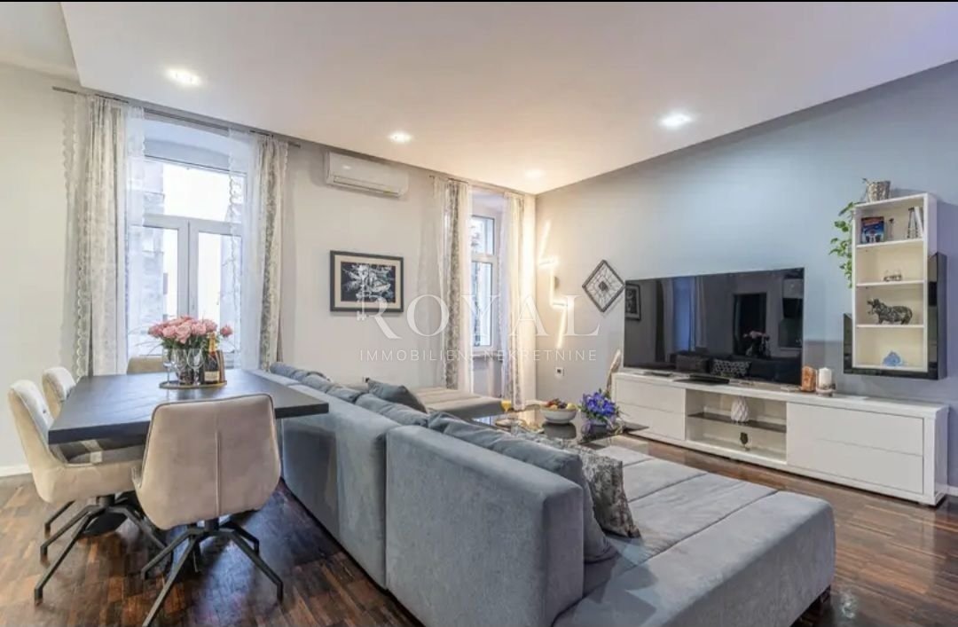 Apartment in Mjesni odbor Luka, Grad Rijeka, Primorje-Gorski Kotar County 2 - 16098076