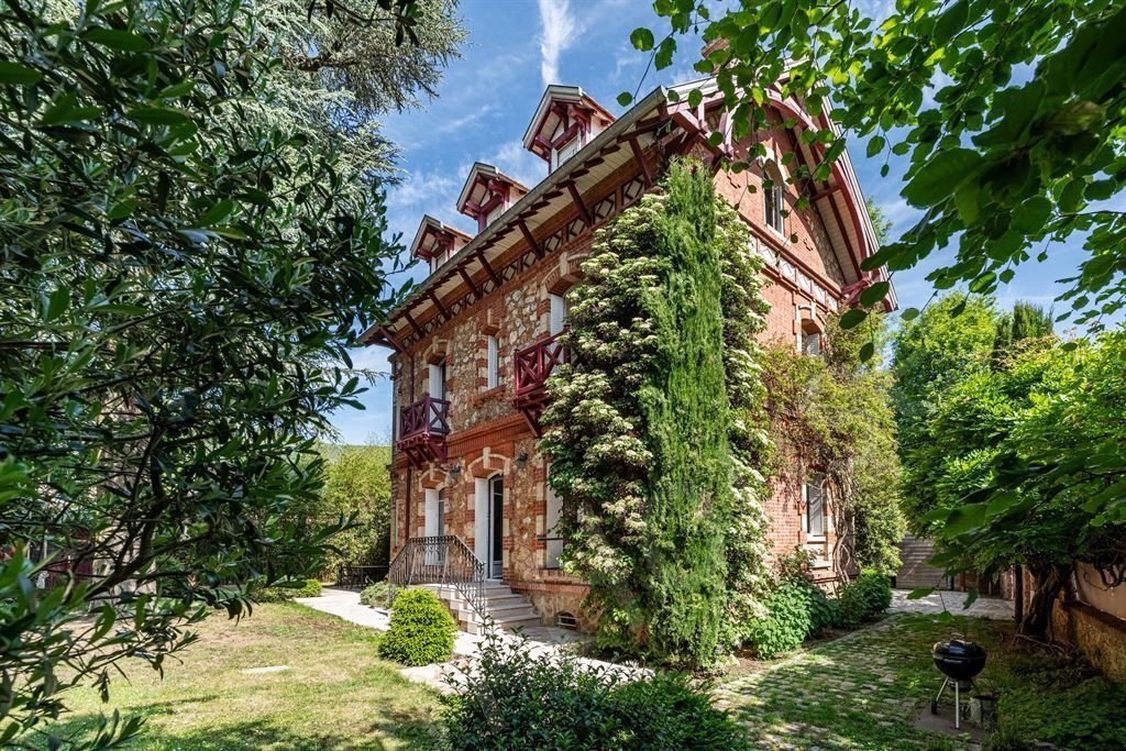 House in Chateau de Vaucresson, Vaucresson, France 1 - 16099107