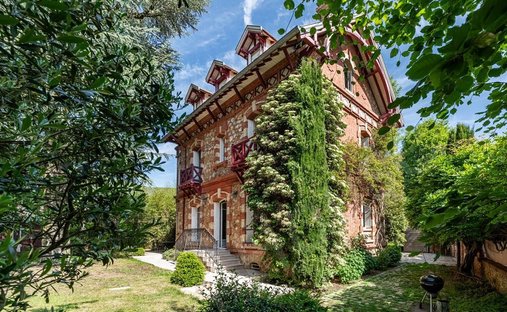 House in Chateau de Vaucresson, Vaucresson, France 1