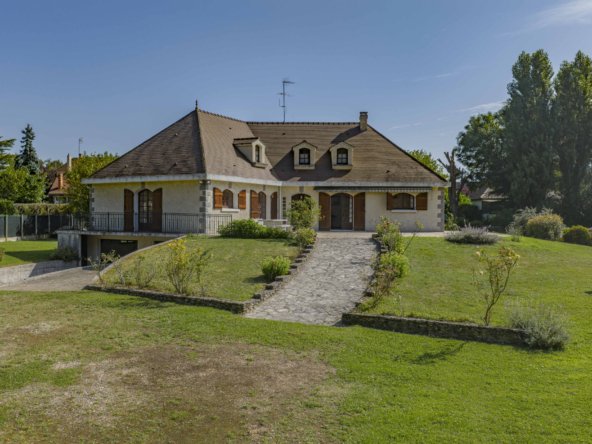 House in La Queue-les-Yvelines, Ile-de-France, France 3 - 16099682