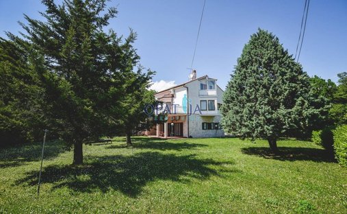 House in Mjesni odbor Grad Trsat, Grad Rijeka, Primorje-Gorski Kotar County 1