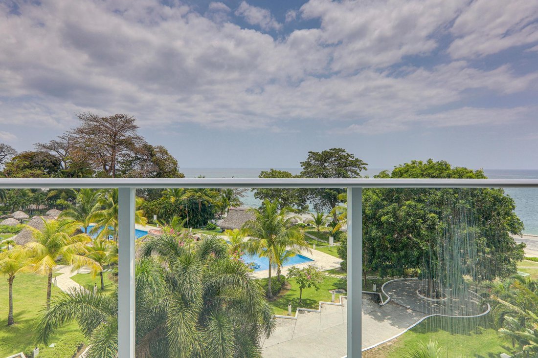 Apartment in Rio Hato, Coclé Province, Panama 3 - 16098359