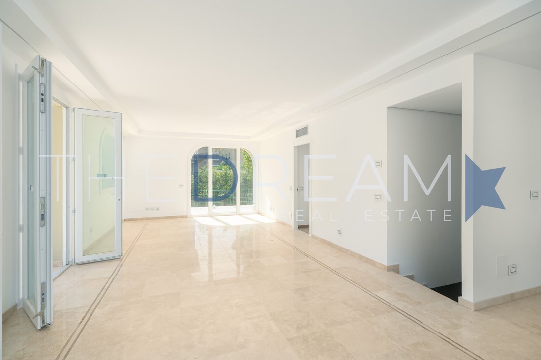 Apartment in Lungomare, Viareggio, Tuscany 3 - 16098660