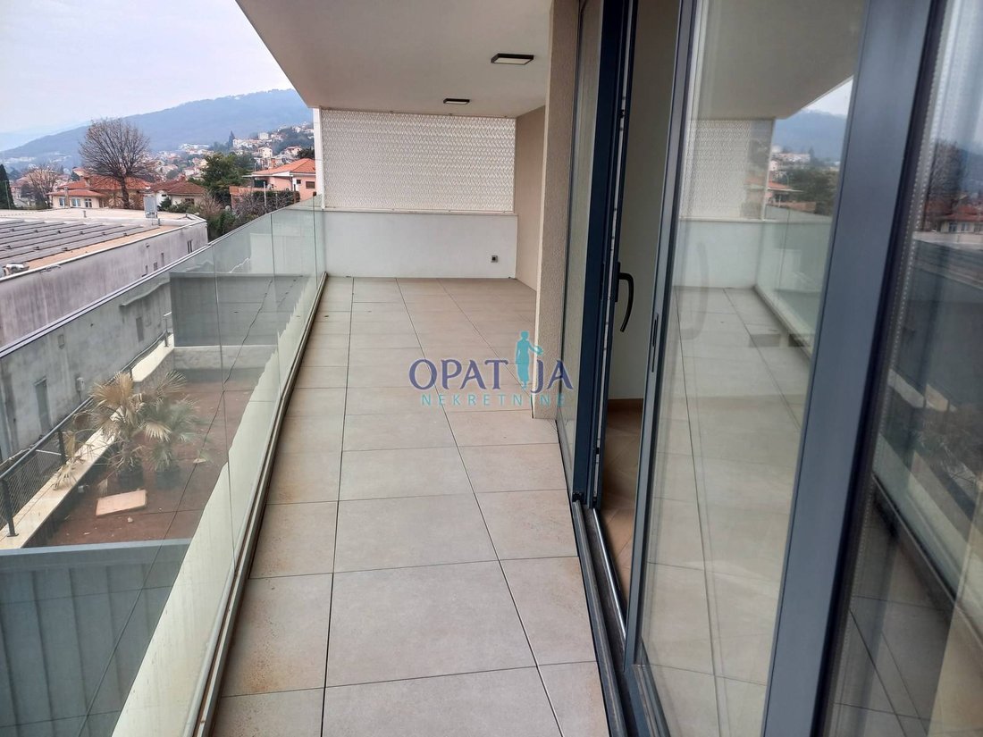 Apartment in Grad Opatija, Primorje-Gorski Kotar County, Croatia 4 - 15211420