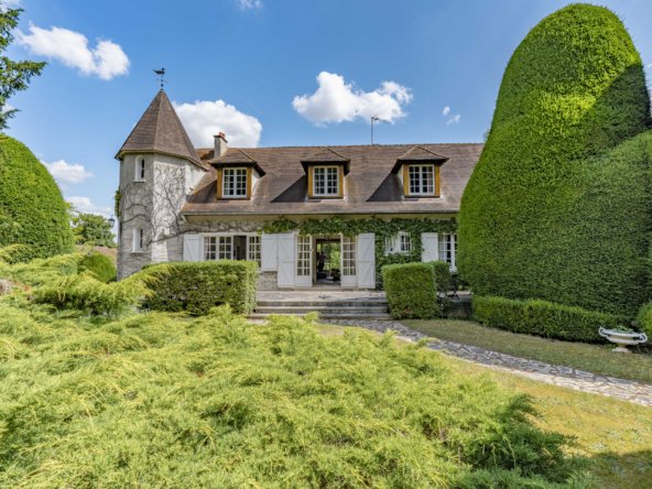 House in Nogent-le-Roi, Centre-Val de Loire, France 1 - 16099738