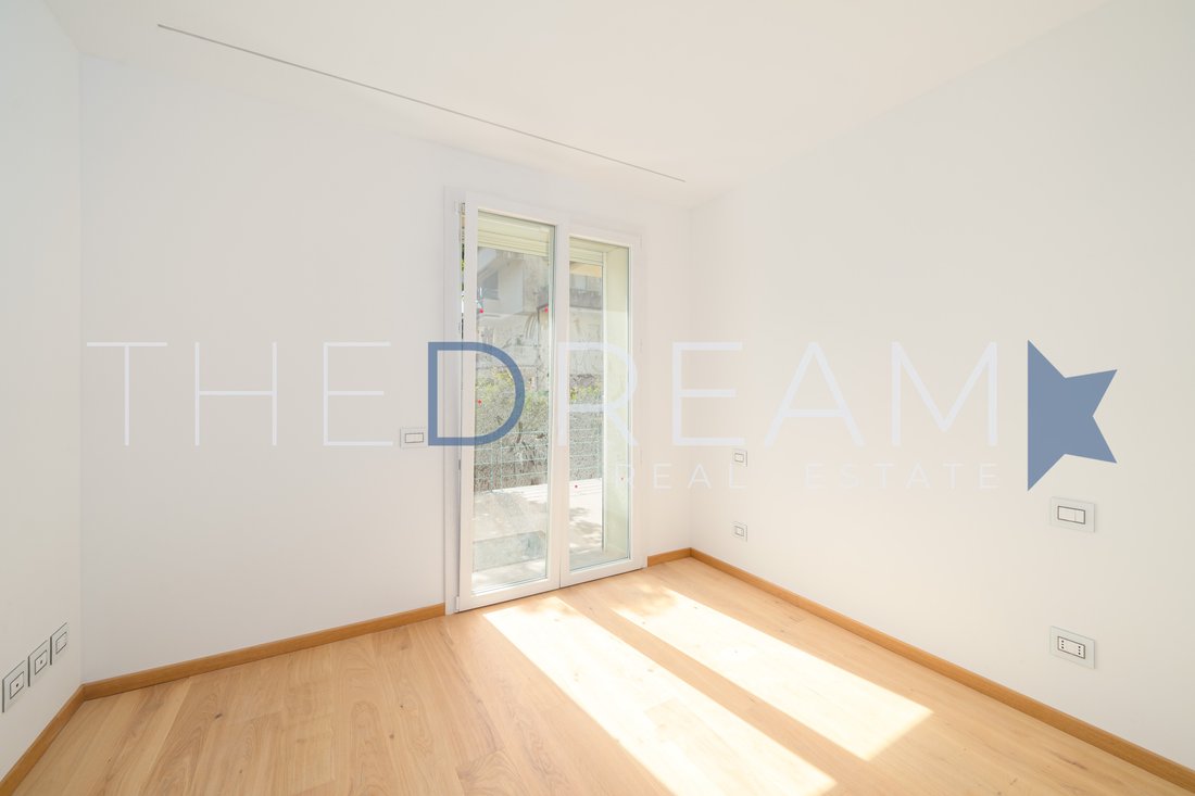 Apartment in Lungomare, Viareggio, Tuscany 5 - 16098660