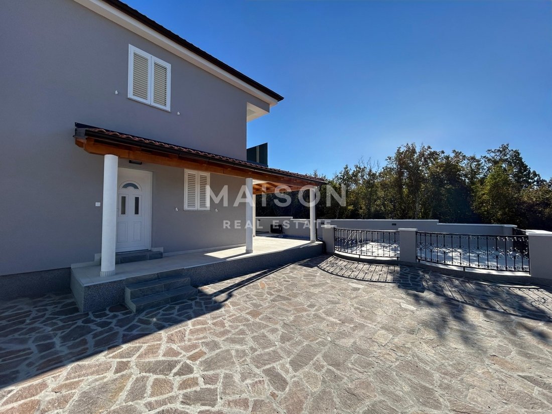 House in Grad Crikvenica, Primorje-Gorski Kotar County, Croatia 1 - 16098039