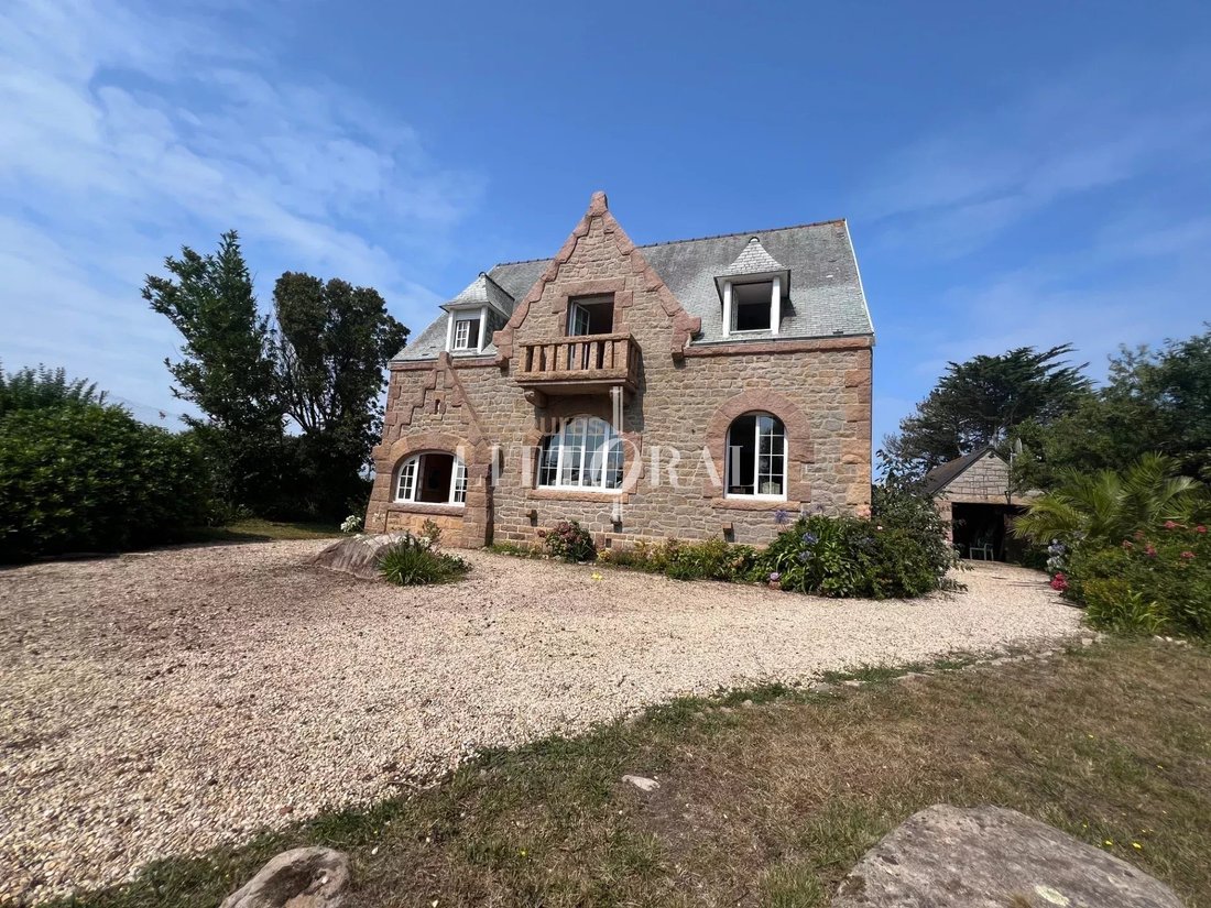House in Trebeurden, Brittany, France 2 - 16098961