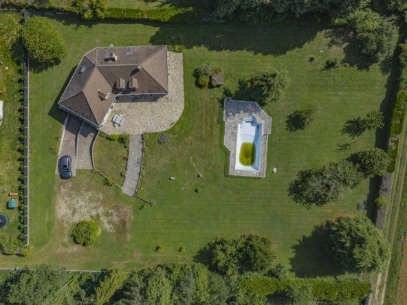 House in La Queue-les-Yvelines, Ile-de-France, France 4 - 16099682