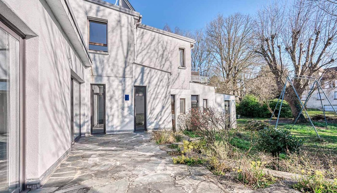 House in Domaine National du Château, Versailles, France 3 - 16099146