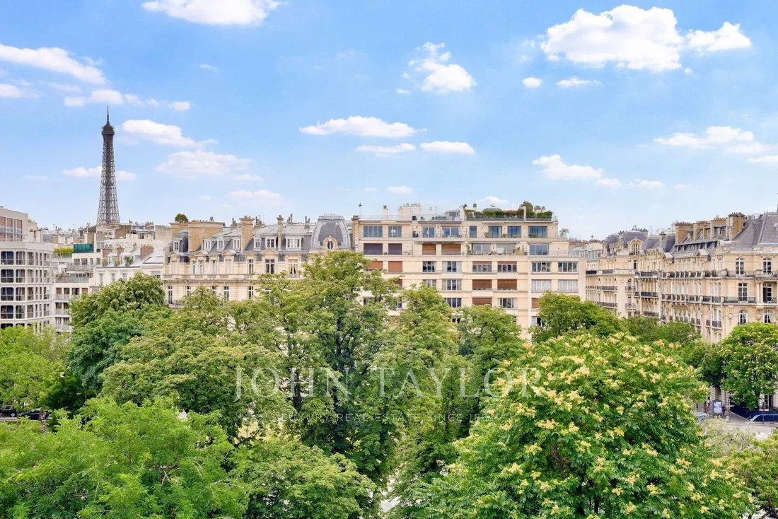 Apartment in Chaillot, Paris 16e Arrondissement, Paris 1 - 16098866