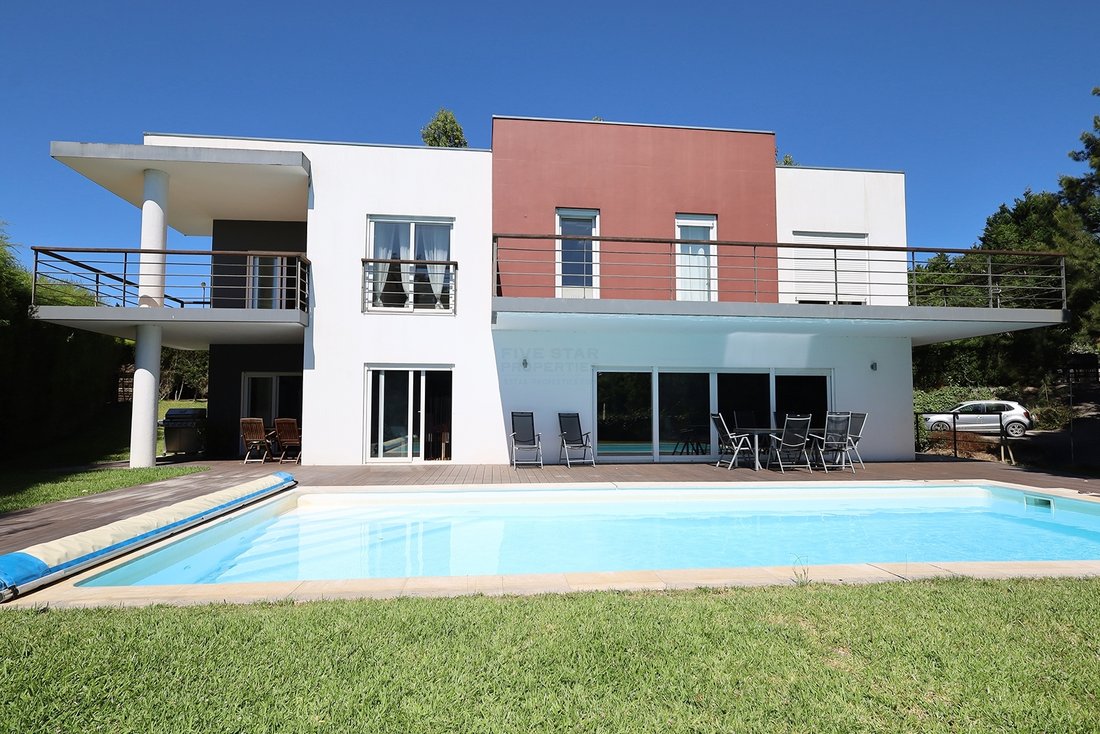 House in Belas, Lisbon, Portugal 2 - 16099361