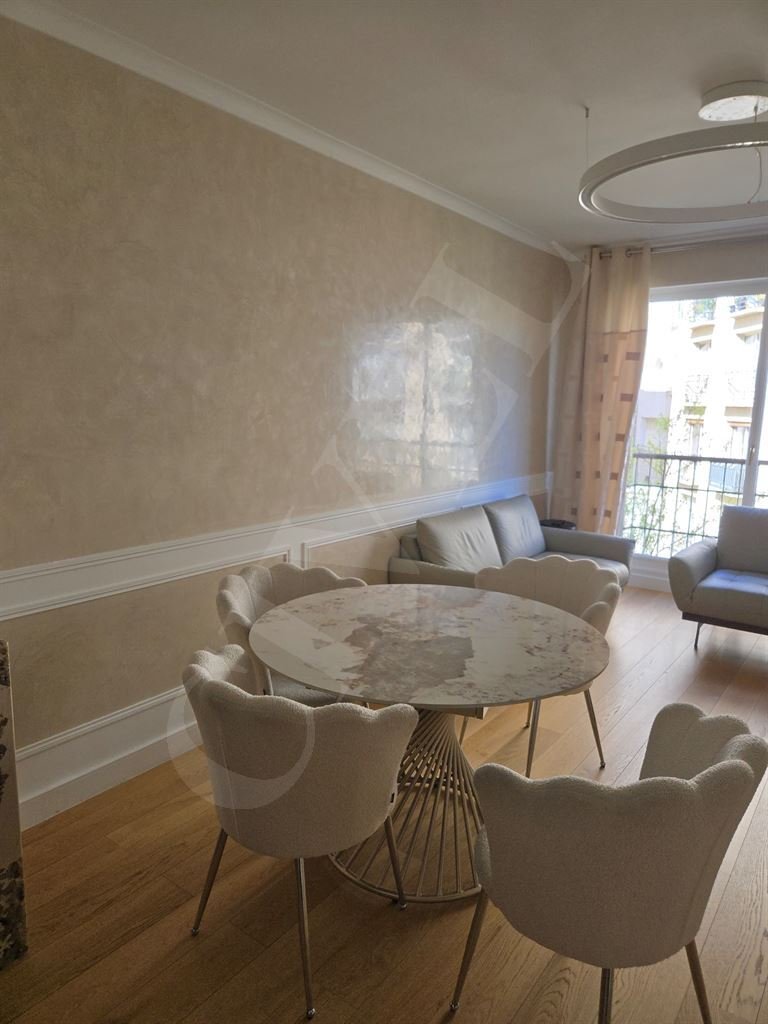 Apartment in Chaillot, Paris 16e Arrondissement, Paris 1 - 16099178