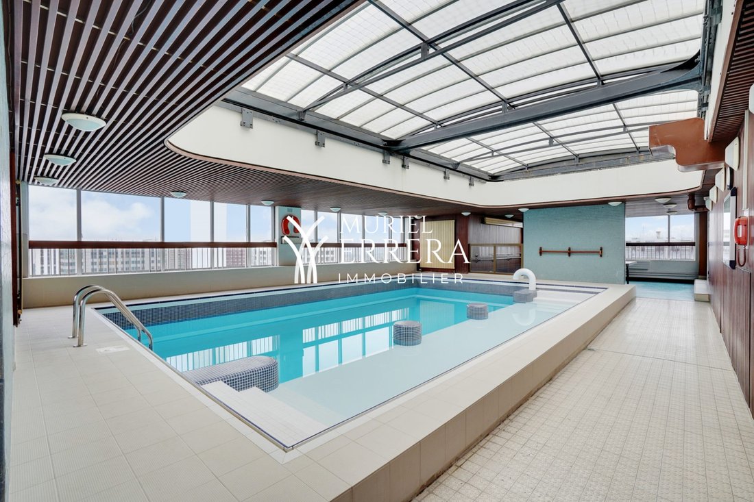 Apartment in Saint Philippe du Roule, Paris 8e Arrondissement, Paris 3 - 16099576