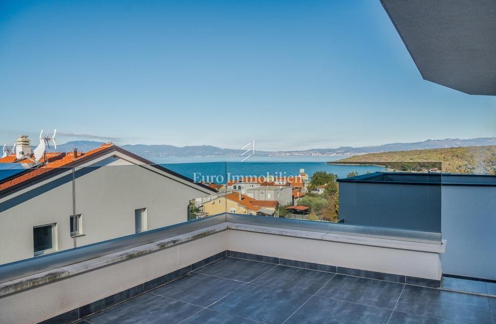 Apartment in Njivice, Primorje-Gorski Kotar County, Croatia 1 - 16098057