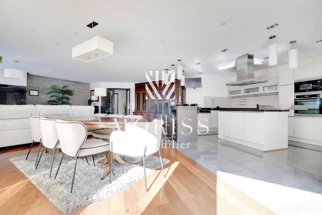 Apartment in Chaillot, Paris 16e Arrondissement, Paris 3 - 16099276