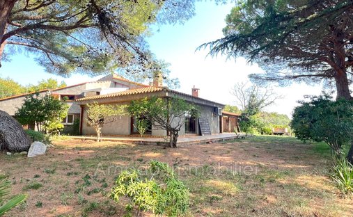 Villa in Elne, Okzitanien, Frankreich 1