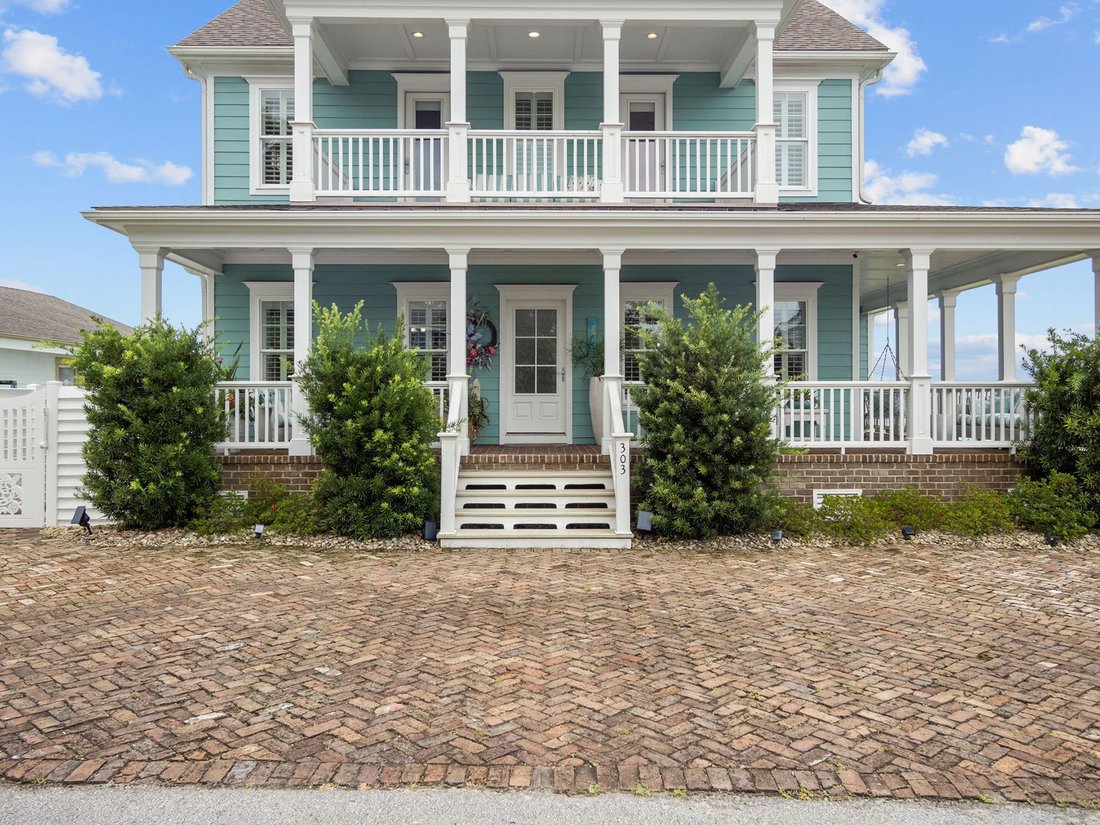 House in Cedar Point, North Carolina, United States 1 - 16098640