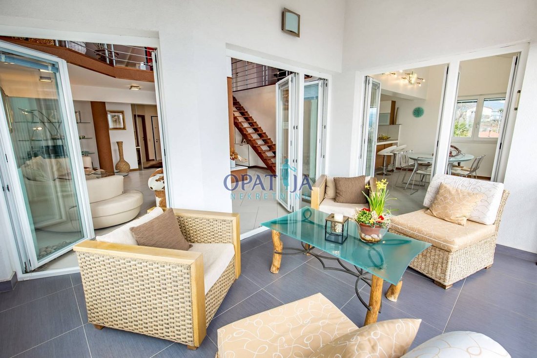 Apartment in Grad Opatija, Primorje-Gorski Kotar County, Croatia 4 - 15142962