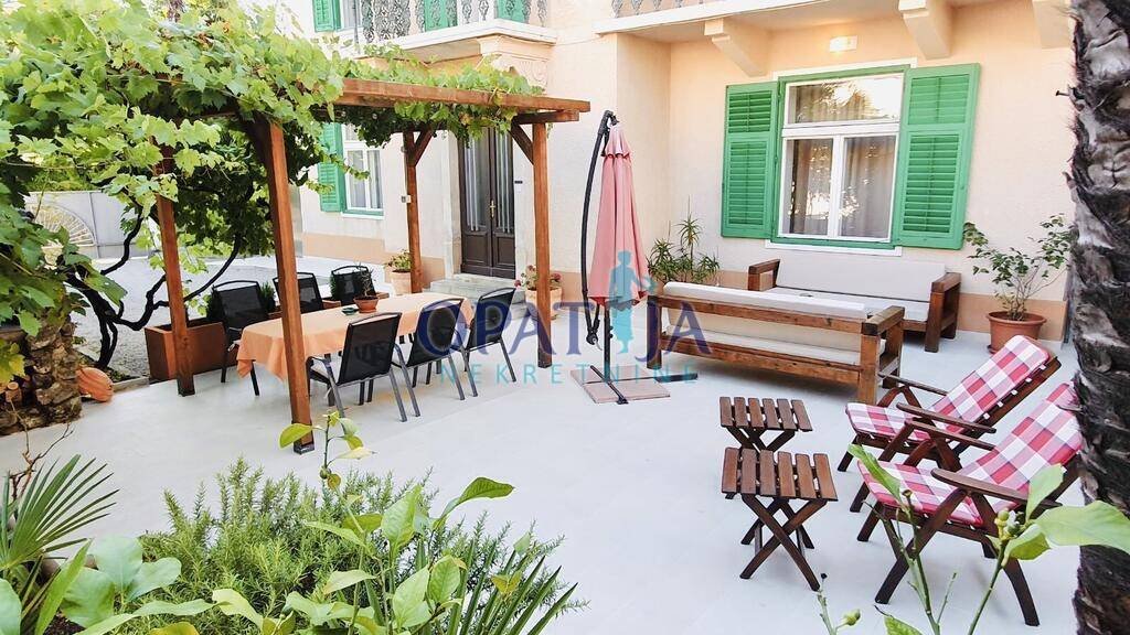 Apartment in Grad Opatija, Primorje-Gorski Kotar County, Croatia 4 - 15143259