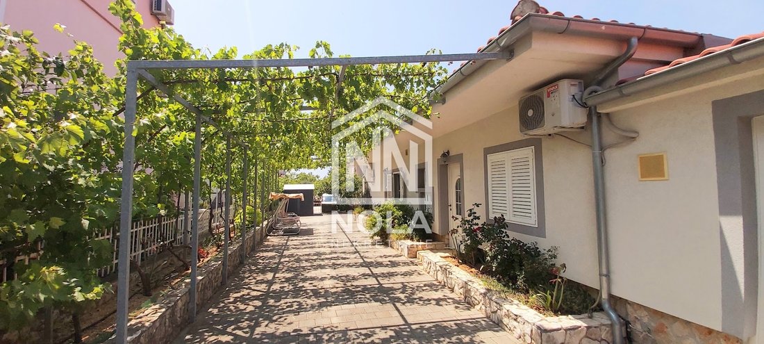 House in Pirovac, Sibenik-Knin County, Croatia 2 - 16098115