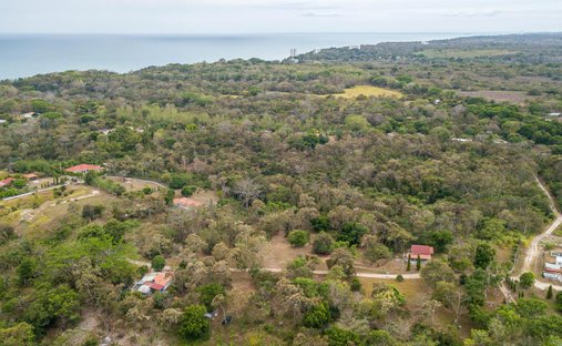 Land in Las Uvas, Panama, Panama 1