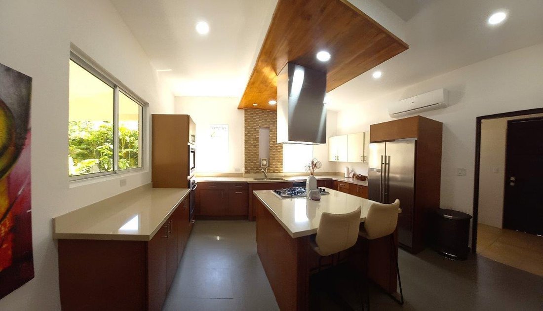 House in San Carlos District, Panama, Panama 4 - 16098404