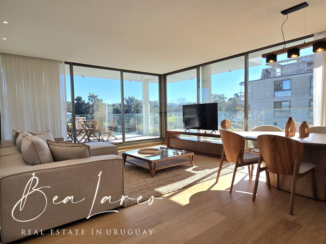 Apartment in Montevideo, Departamento de Montevideo, Uruguay 5 - 16100533