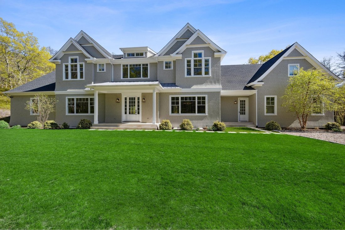 Southampton, New York, United States 1 - 15879002