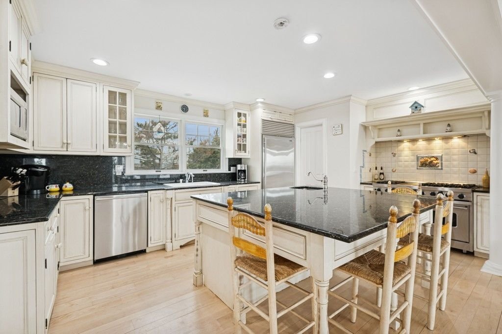 Westhampton Beach, New York, United States 5 - 15879180