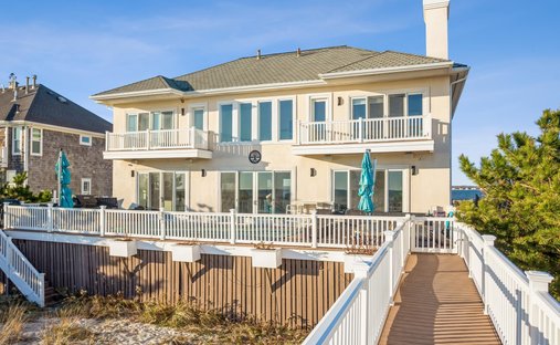 Westhampton Beach, New York, United States 1
