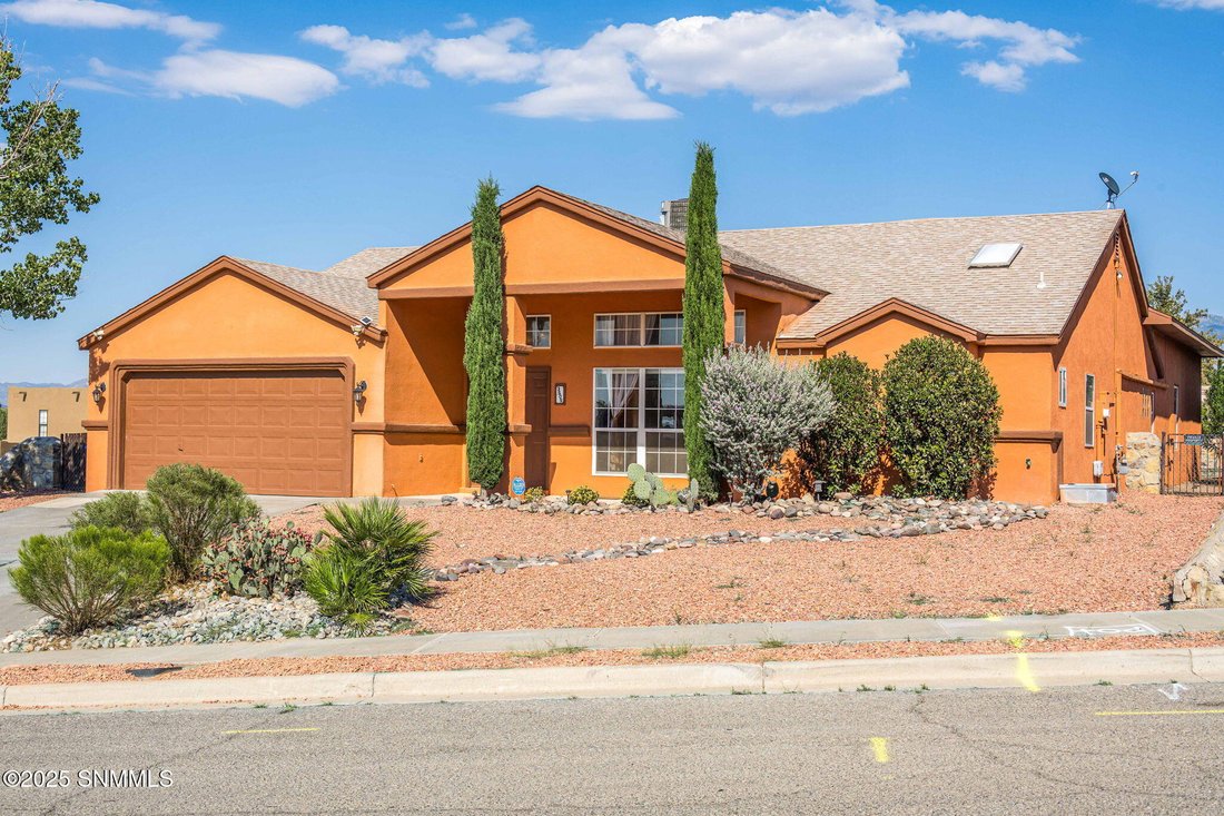 House in Las Cruces, New Mexico, United States 1 - 16100595