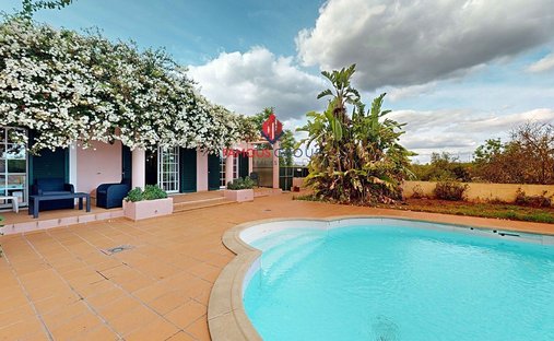 Villa in Estombar e Parchal, Algarve, Portugal 1