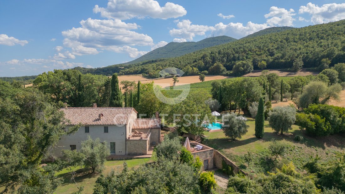 Estate in Sarteano, Tuscany, Italy 4 - 16018462