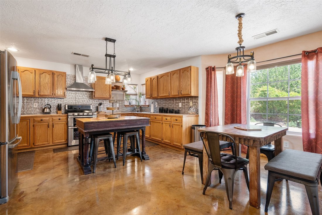 House in Santa Fe, New Mexico, United States 2 - 16101761