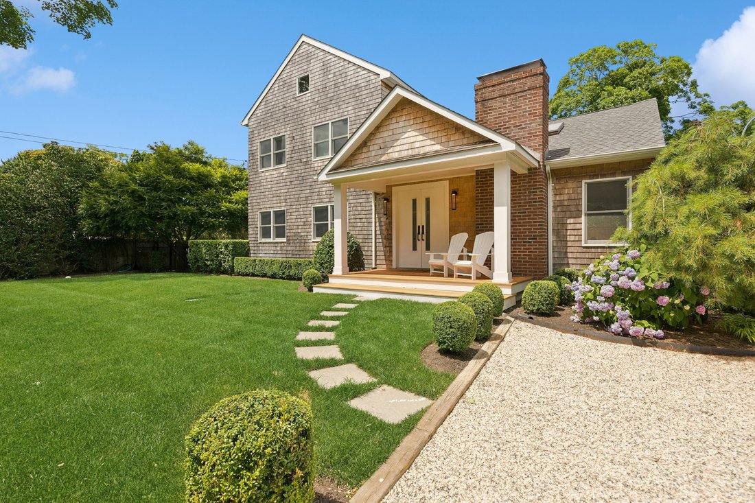 Southampton, New York, United States 5 - 15921650