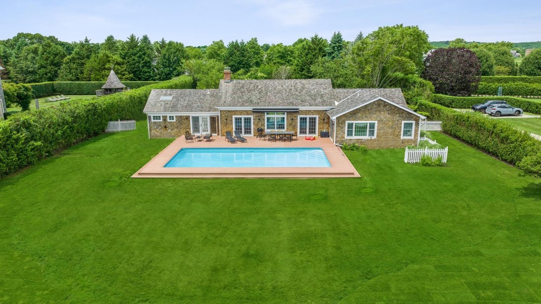 Water Mill, New York, United States 1 - 15877991
