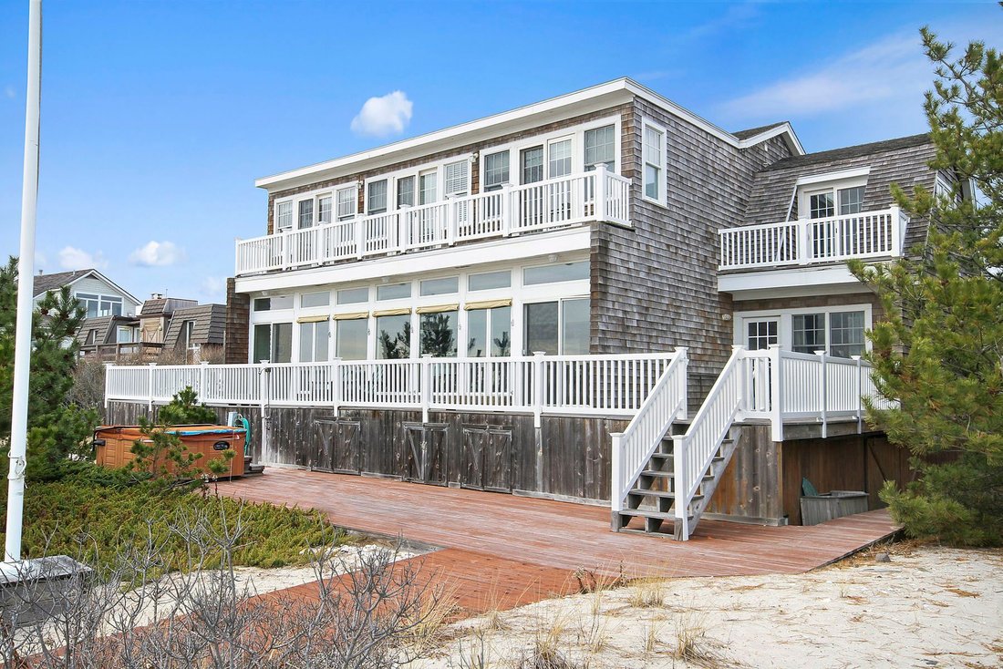 Westhampton Beach, New York, United States 4 - 15879180