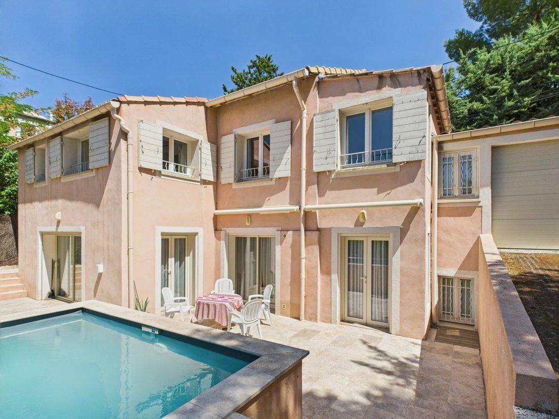 House in Grand Sud- Aix la Duranne, Aix-en-Provence, France 1 - 16100998